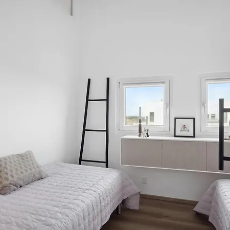 Apartment Kaapo - 1km From The Sea By Interhome *
